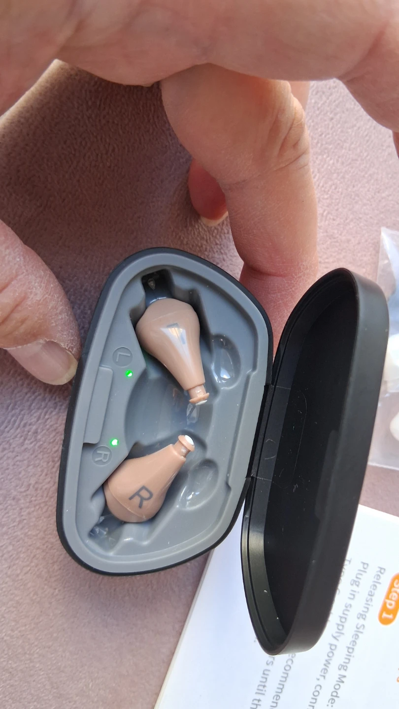 NEW Universal hearing aid, for moderate hearing loss, USB - photo 2