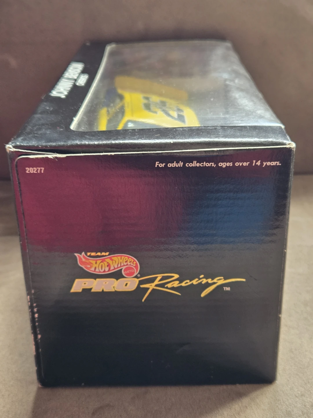 Hot Wheels Pro Racing 1:24 Johnny Benson Cheerios NASCAR #26 - photo 4