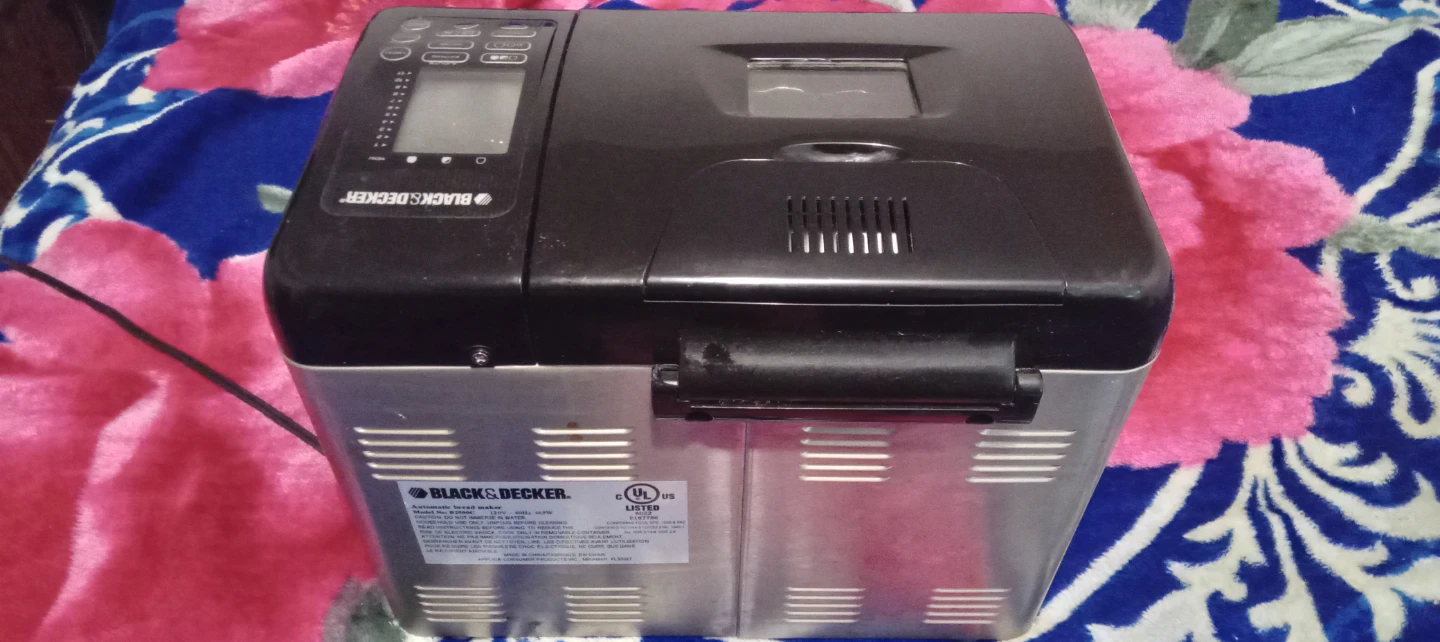 BLACK+DECKER Automatic Bread Maker - photo 4