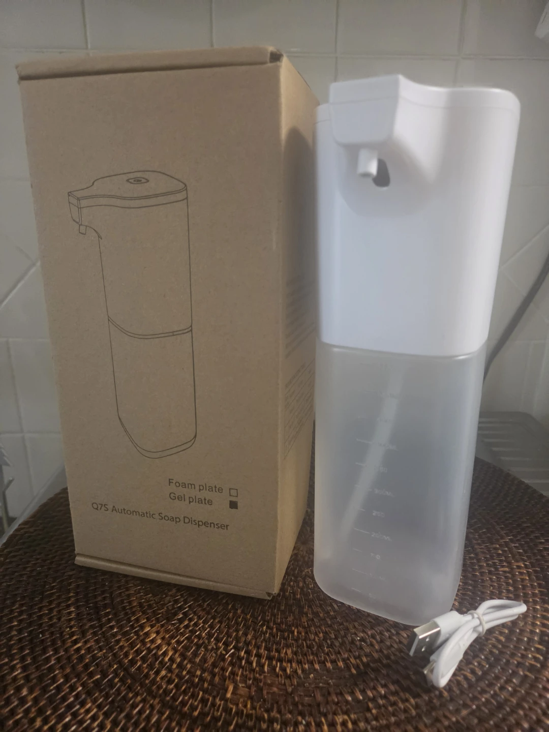 Q75 Automatic Soap Dispenser 550ML