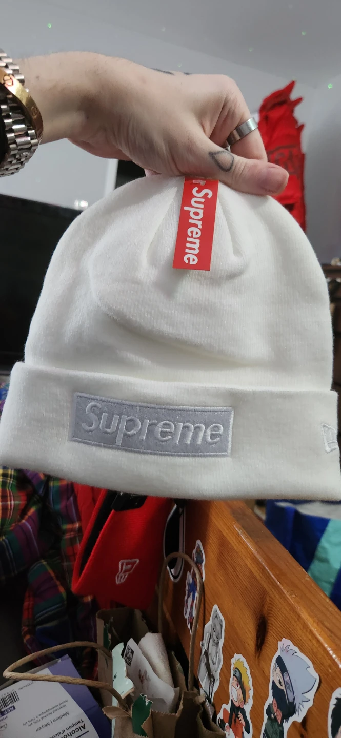 Supreme New Era White Beanie