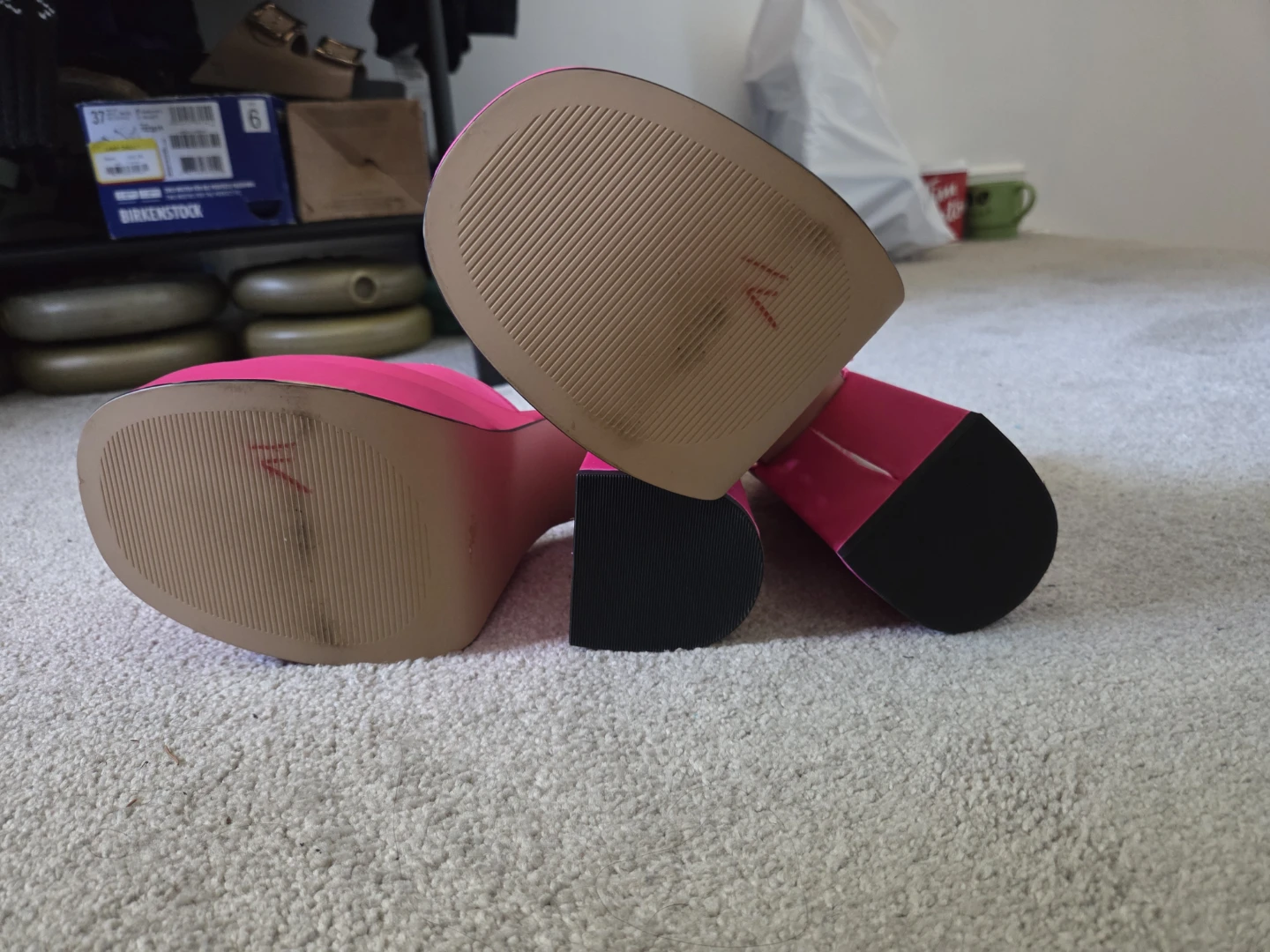 Steve Madden Women's Pink Platform Heels Size 7 - photo 3