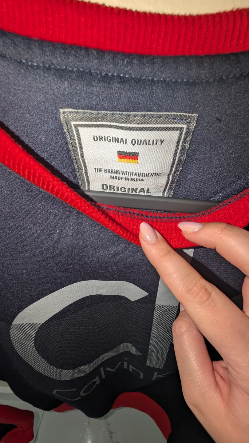 Calvin Klein Crewneck Sweatshirt - Navy/Red - photo 2