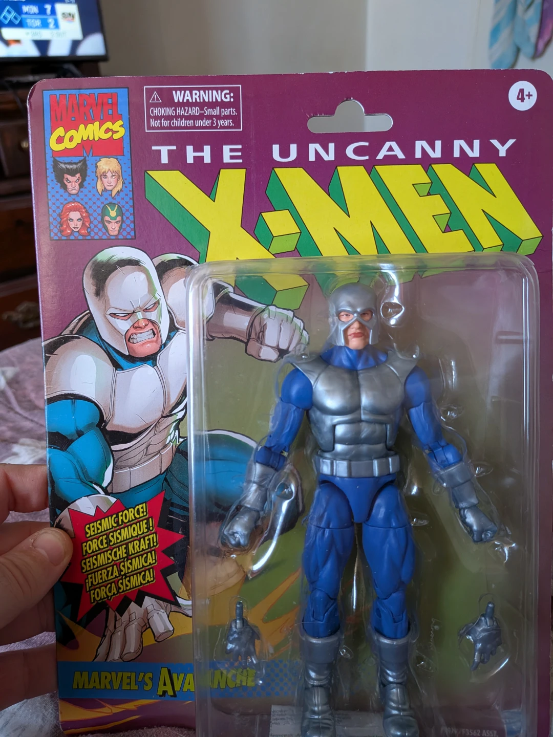 Brand New Marvel Legends Retro Avalanche - photo 4