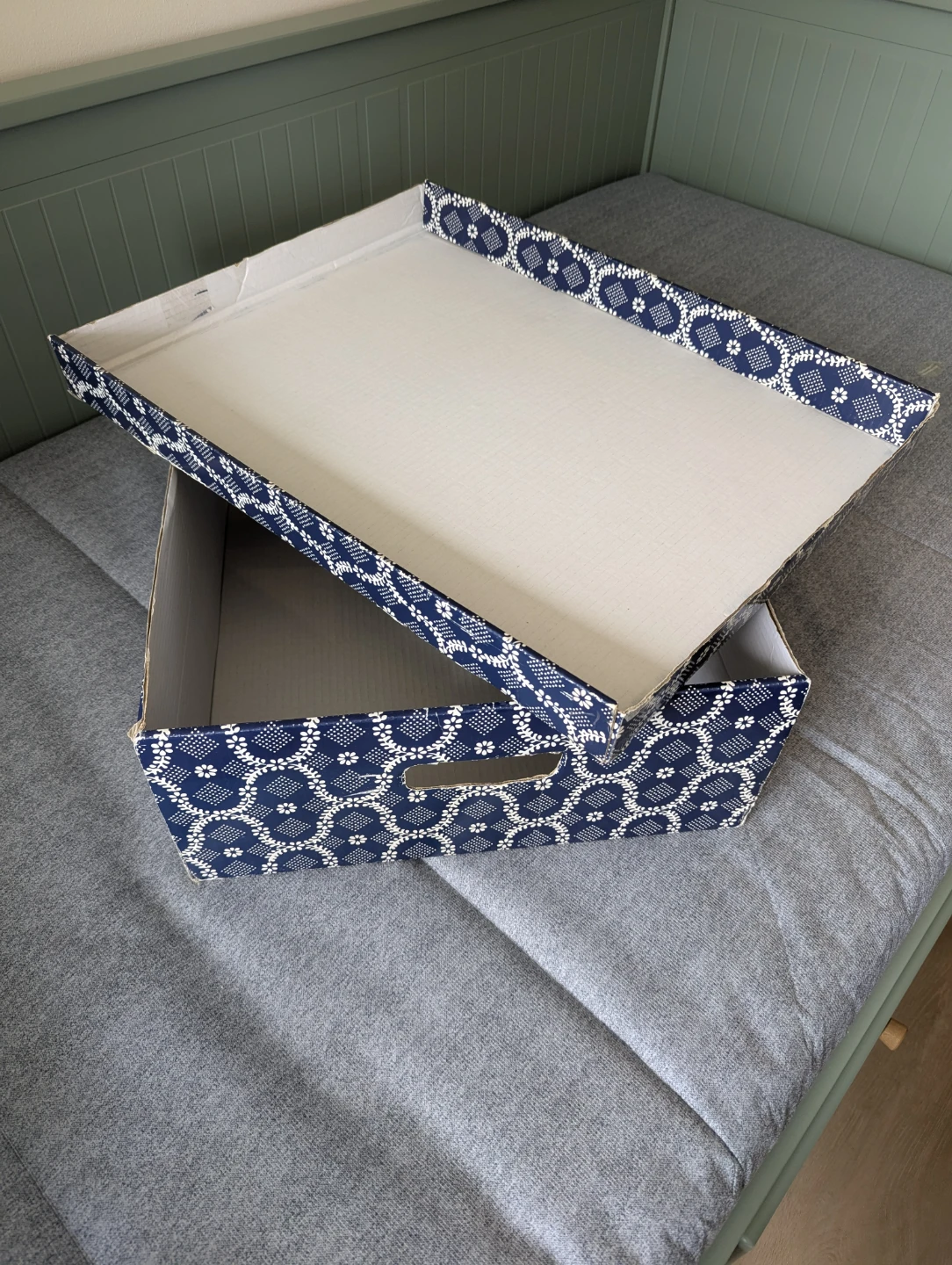Blue & White Cardboard Box + Lid - photo 2