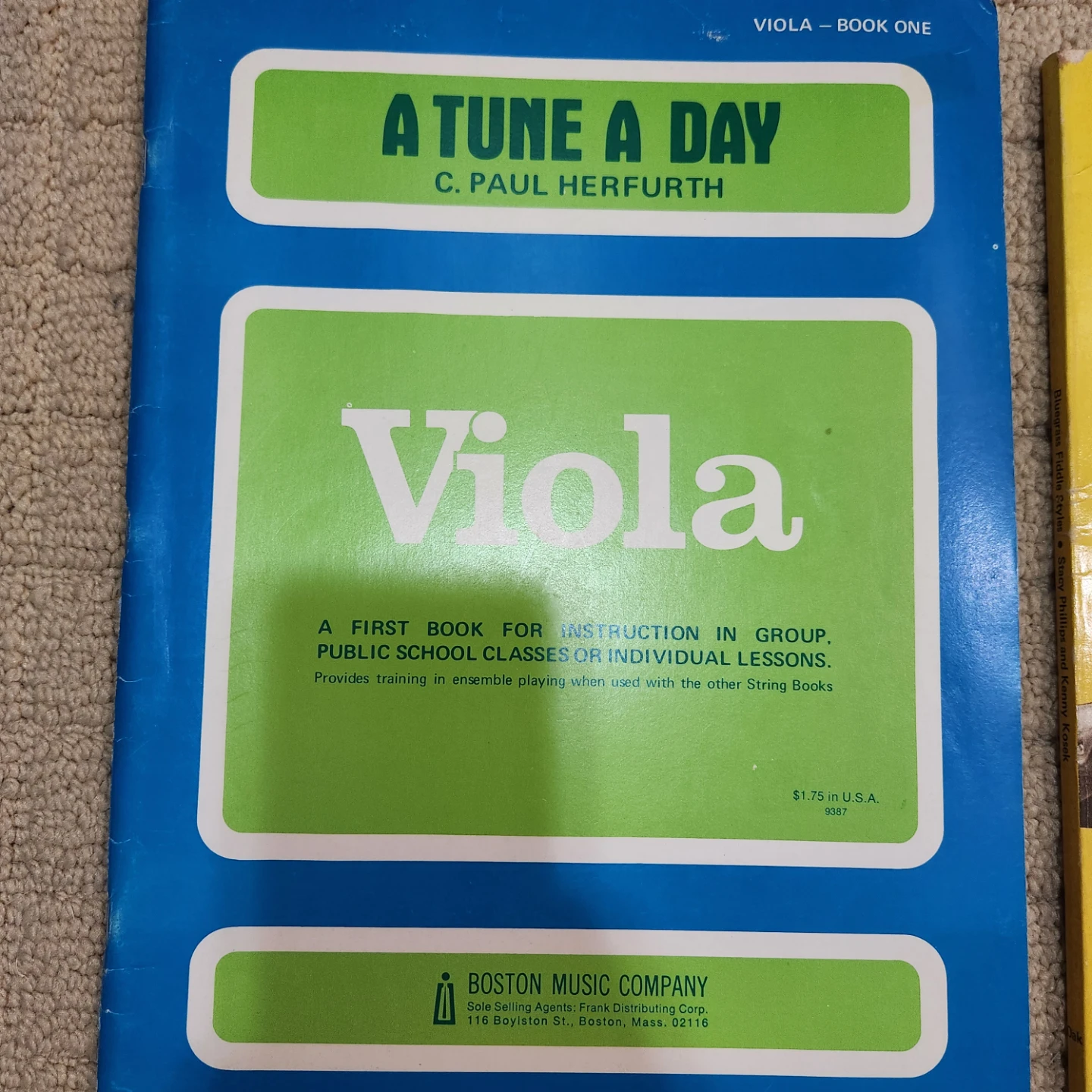 Viola Violin  Fiddle books tunes instruction etc - photo 3