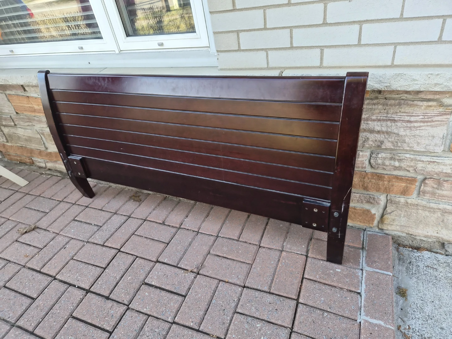 Dark Brown Double bed - free, like new (no slats)