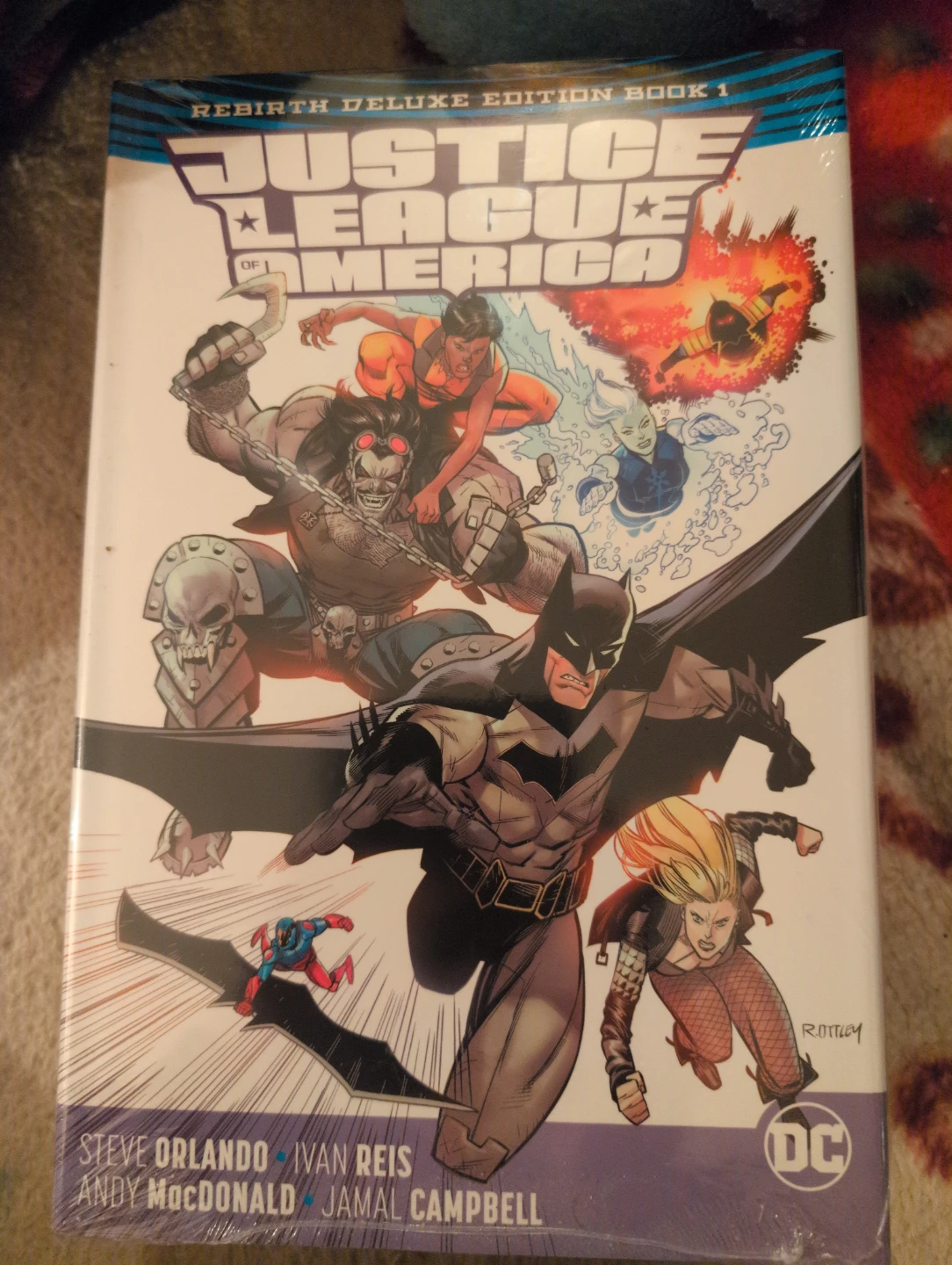 Justice League of America Rebirth Deluxe Edition Book 1