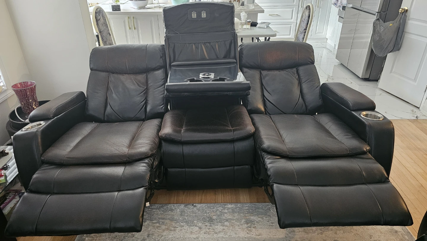 Black Leather Power Reclining Loveseat with Cup Holders and Tray - photo 2
