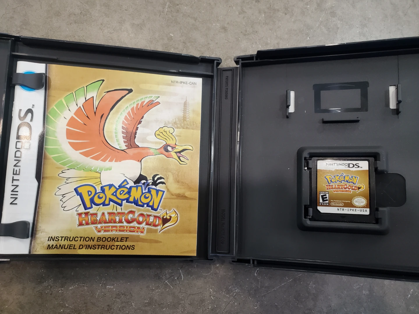 Nintendo DS Pokemon HeartGold Version Game - photo 3