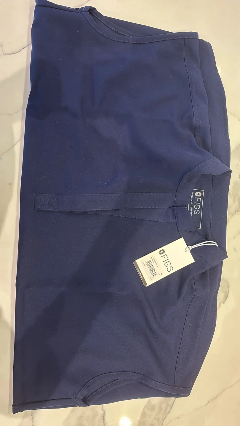 FIGS Rafaela Tunic Scrub Top - Navy - Medium - photo 2