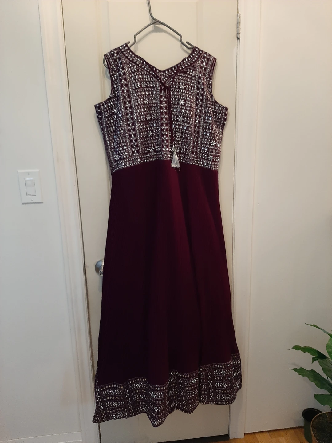 XL Brand New Never Worn Purple Embellished Sleeveless Maxi Dress