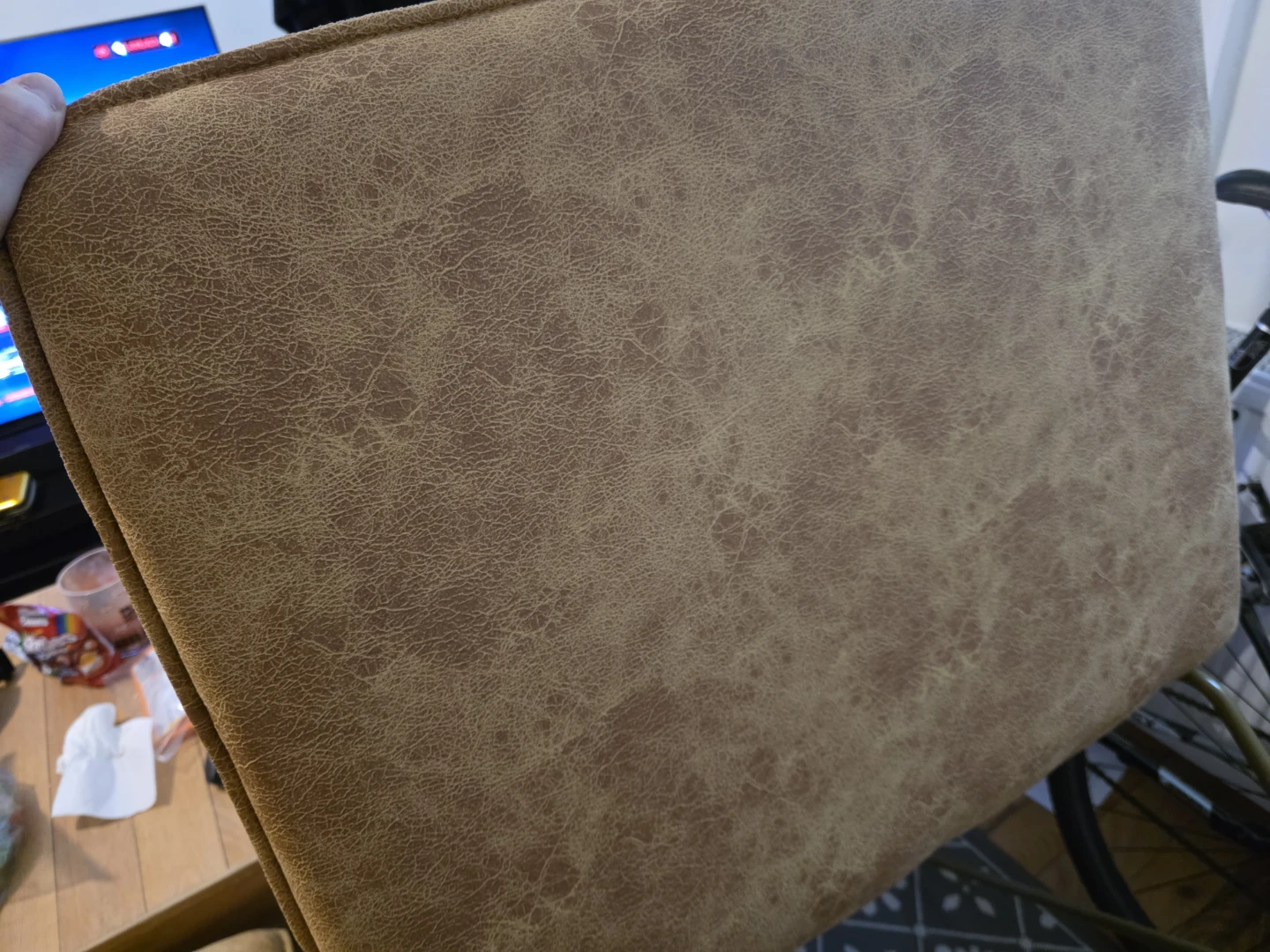 Pair of tan faux leather accent chairs - photo 3