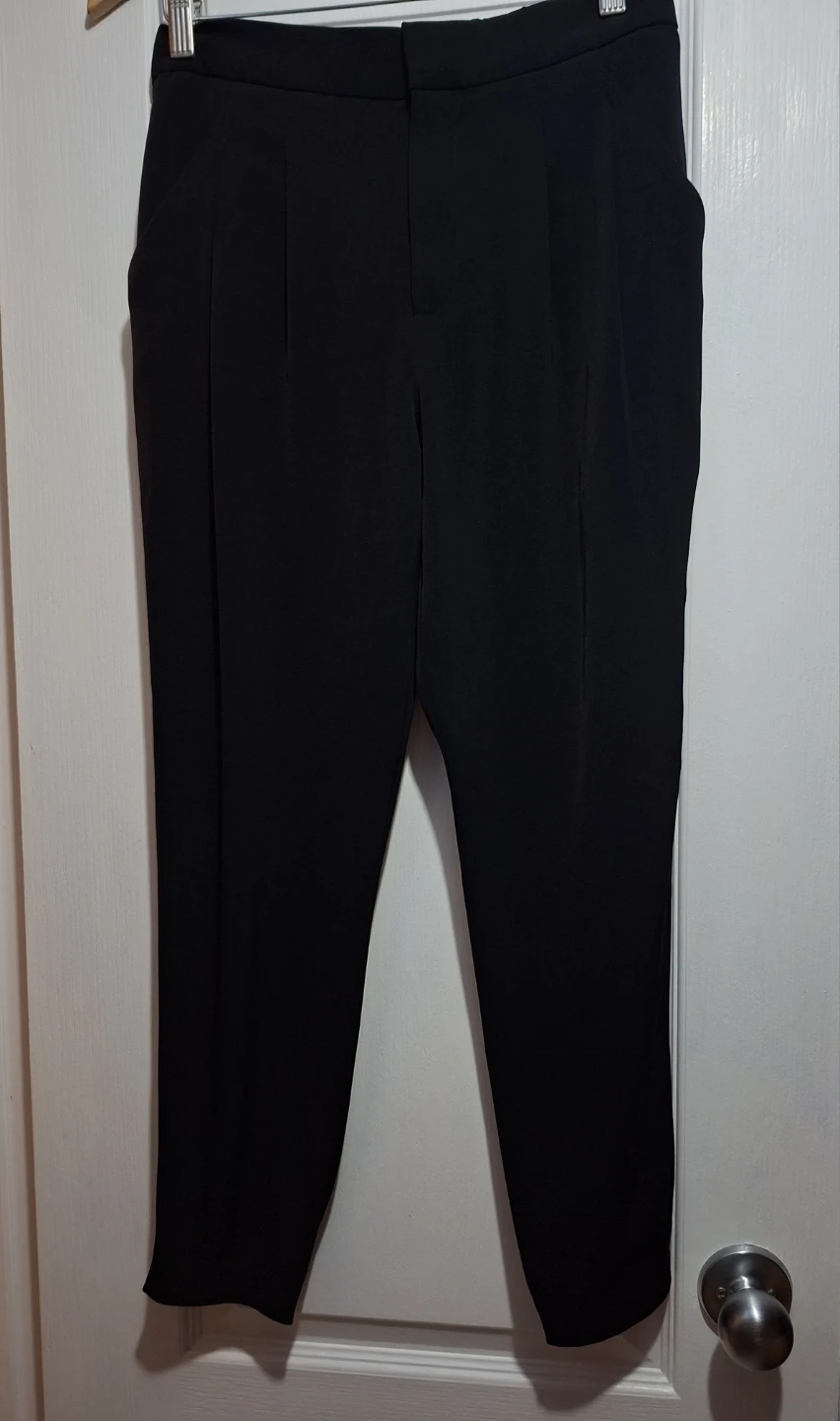 UNIQLO Tucked Tapered Pants (Small) - photo 4