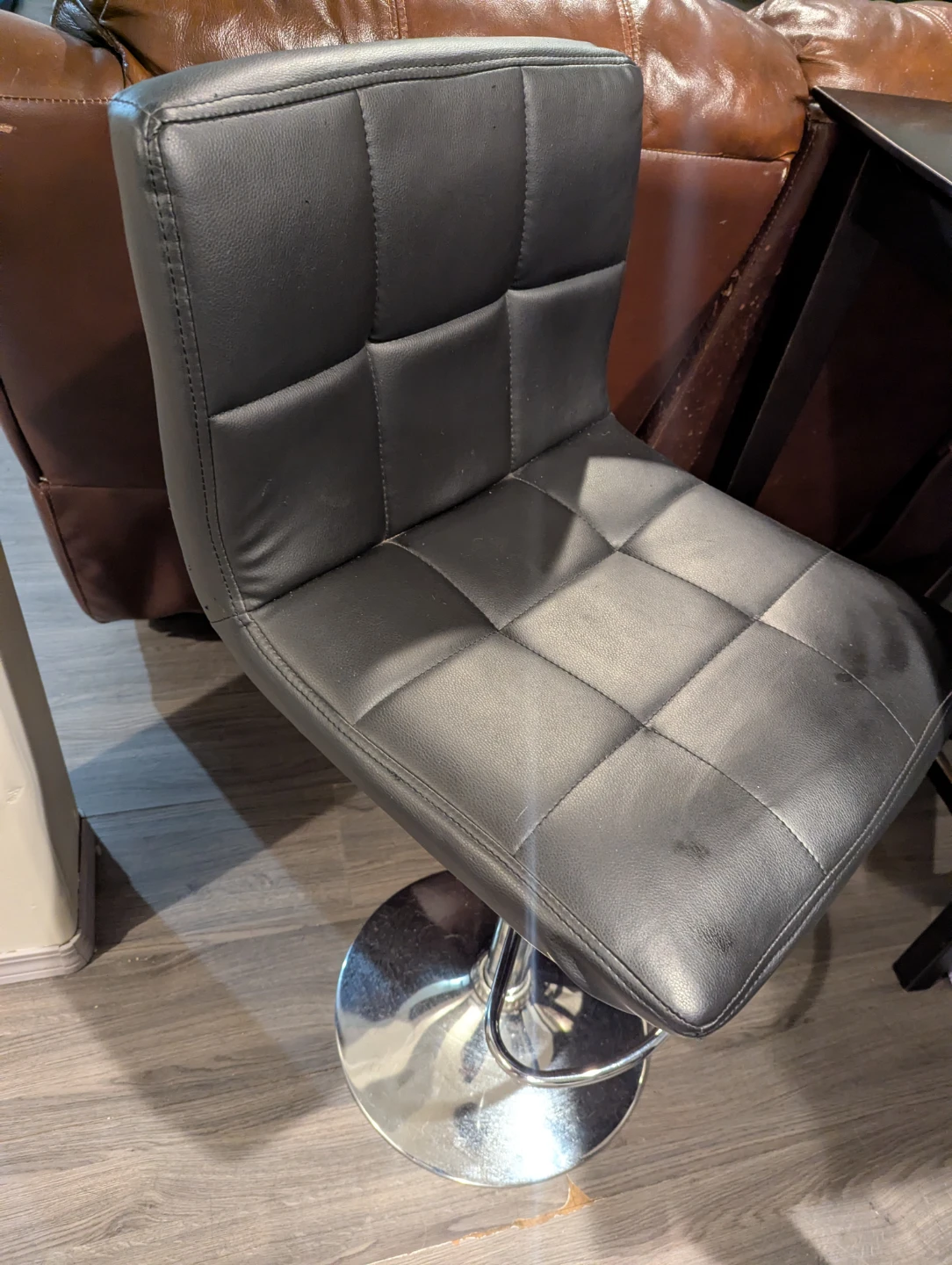 Leather bar stool