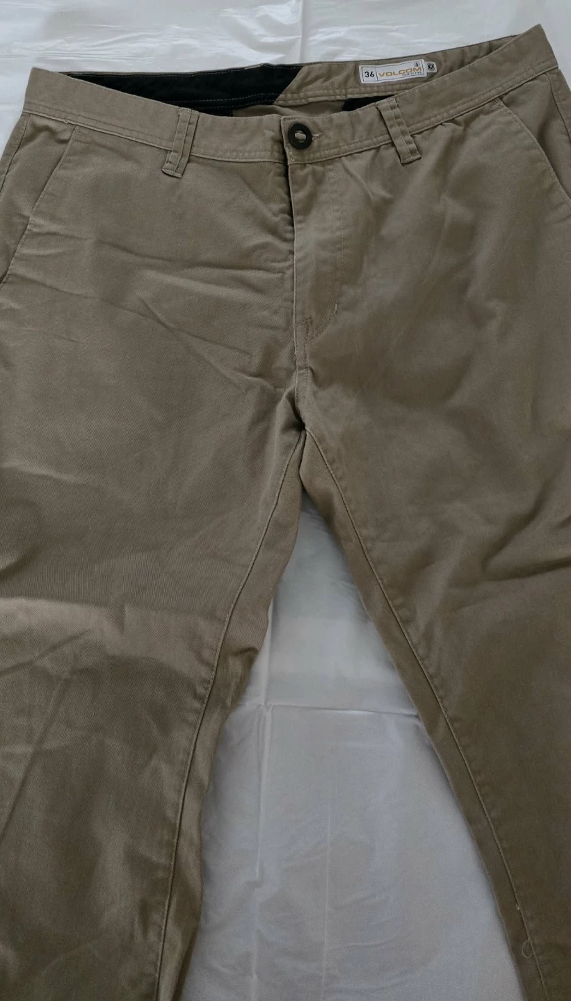 Volcom Chino Pants - Size 36 - photo 2