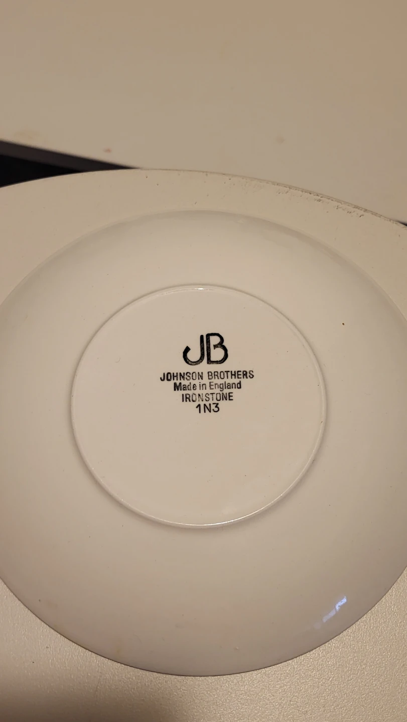 Johnson Brothers Ironstone Sauce Boat with Saucer - photo 2