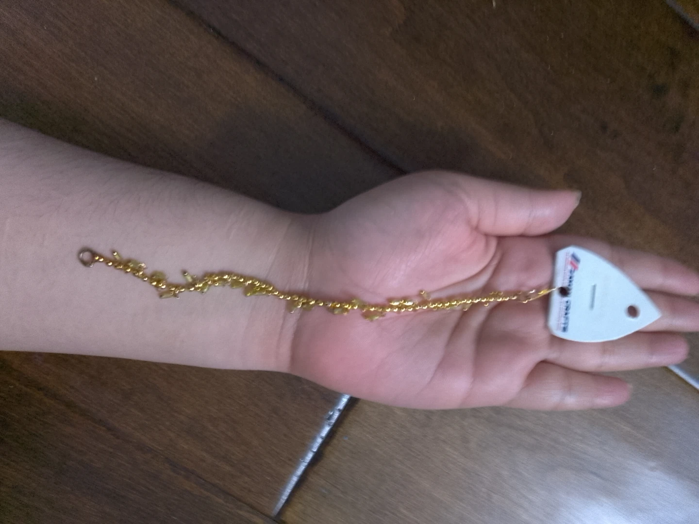Gold tone beaded anklet with charm 🌱