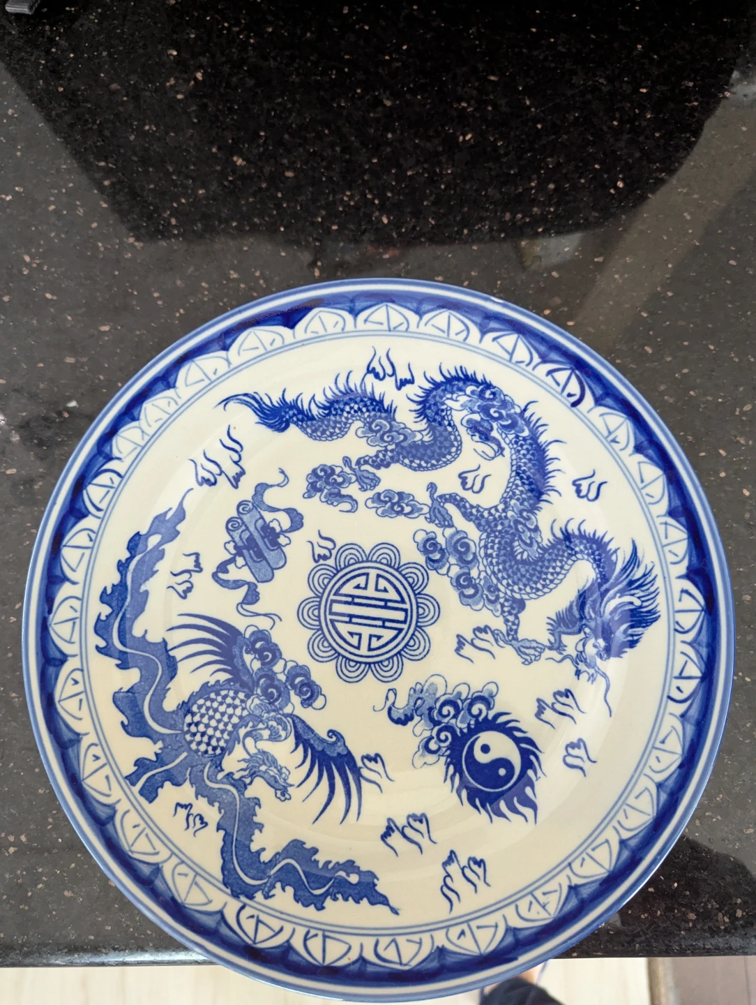 Set of 4 Blue and White Dragon Plates - photo 2