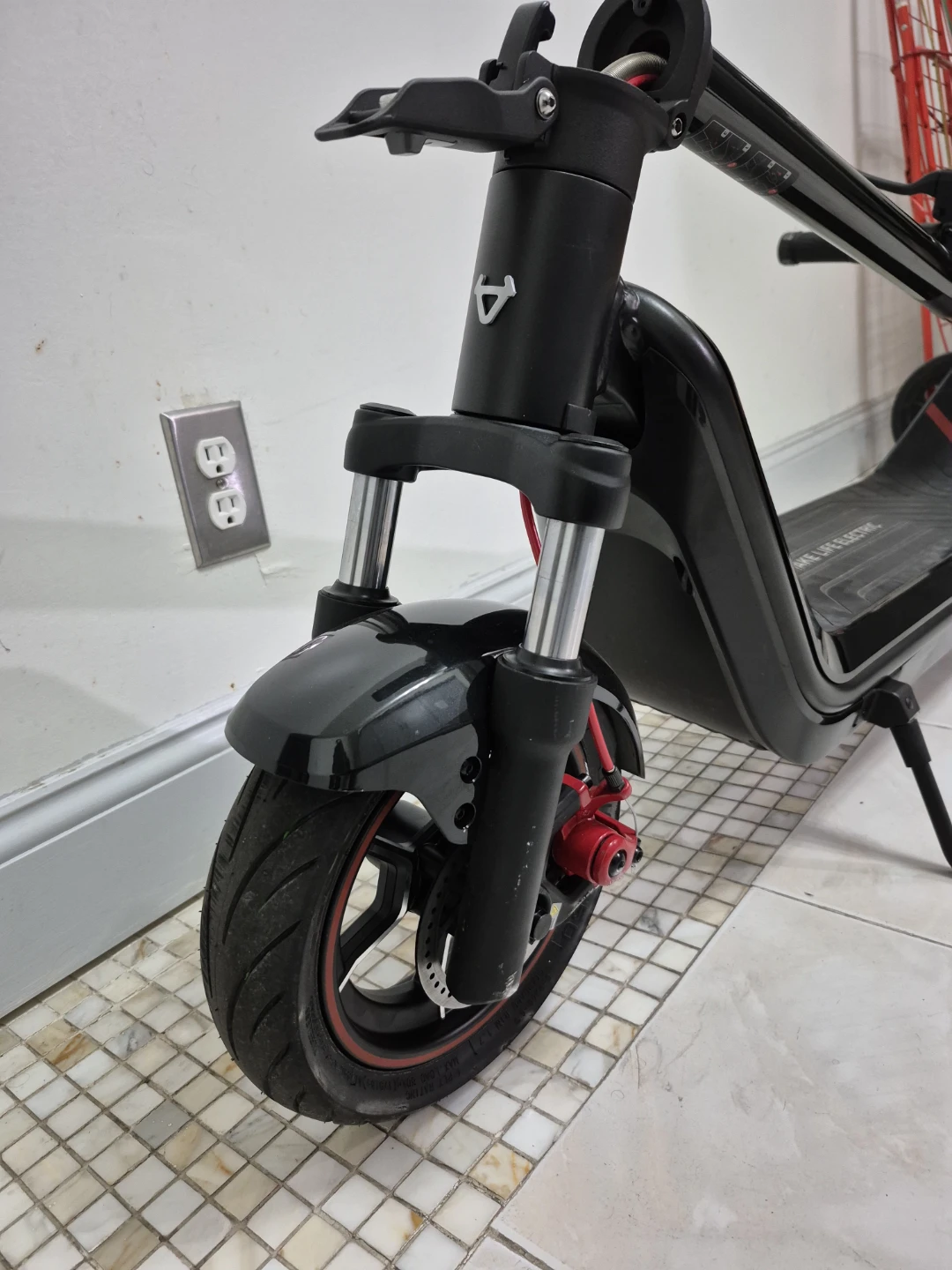 NIU KQI 300x  Electric Scooter for SALE !! - photo 2