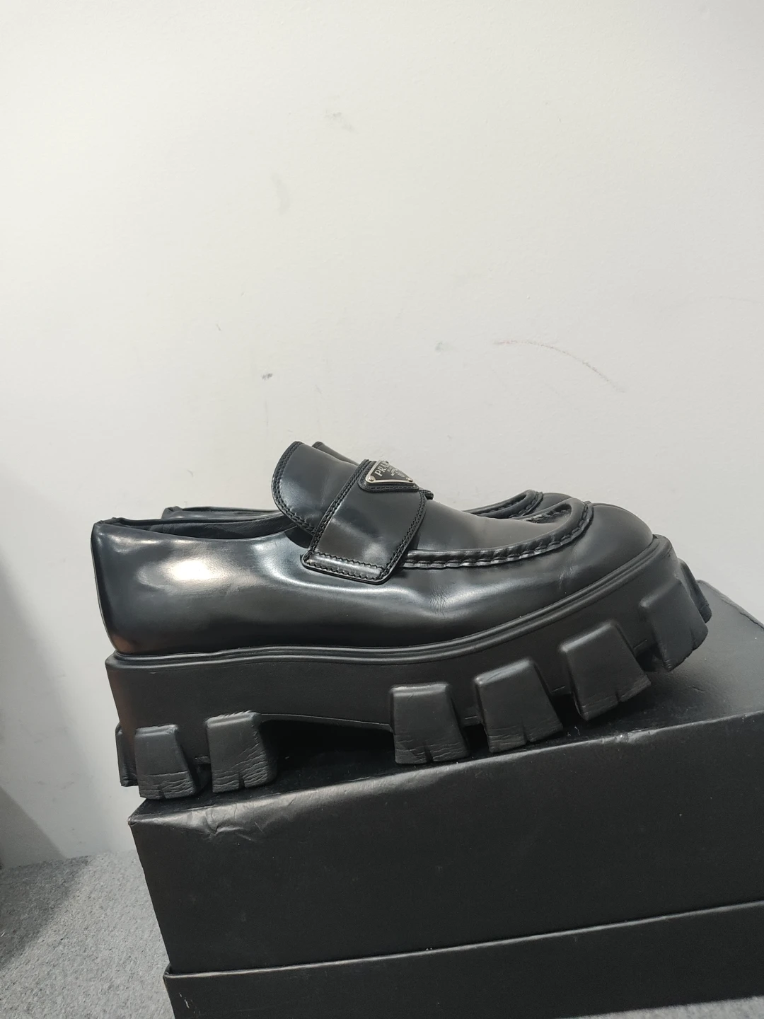 Prada Black Leather Loafers - photo 2