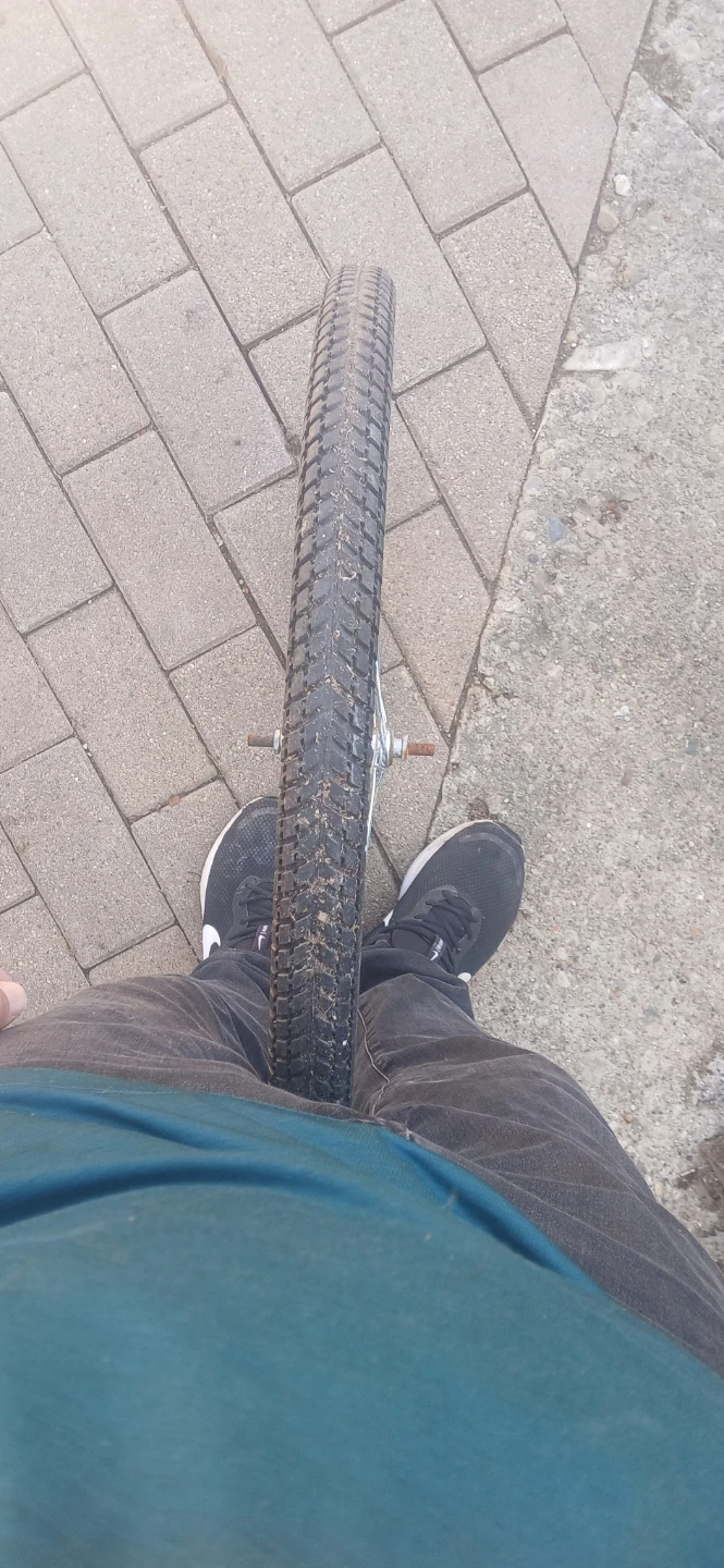 26 x 1.75 Bicycle Wheel with Tire - photo 2