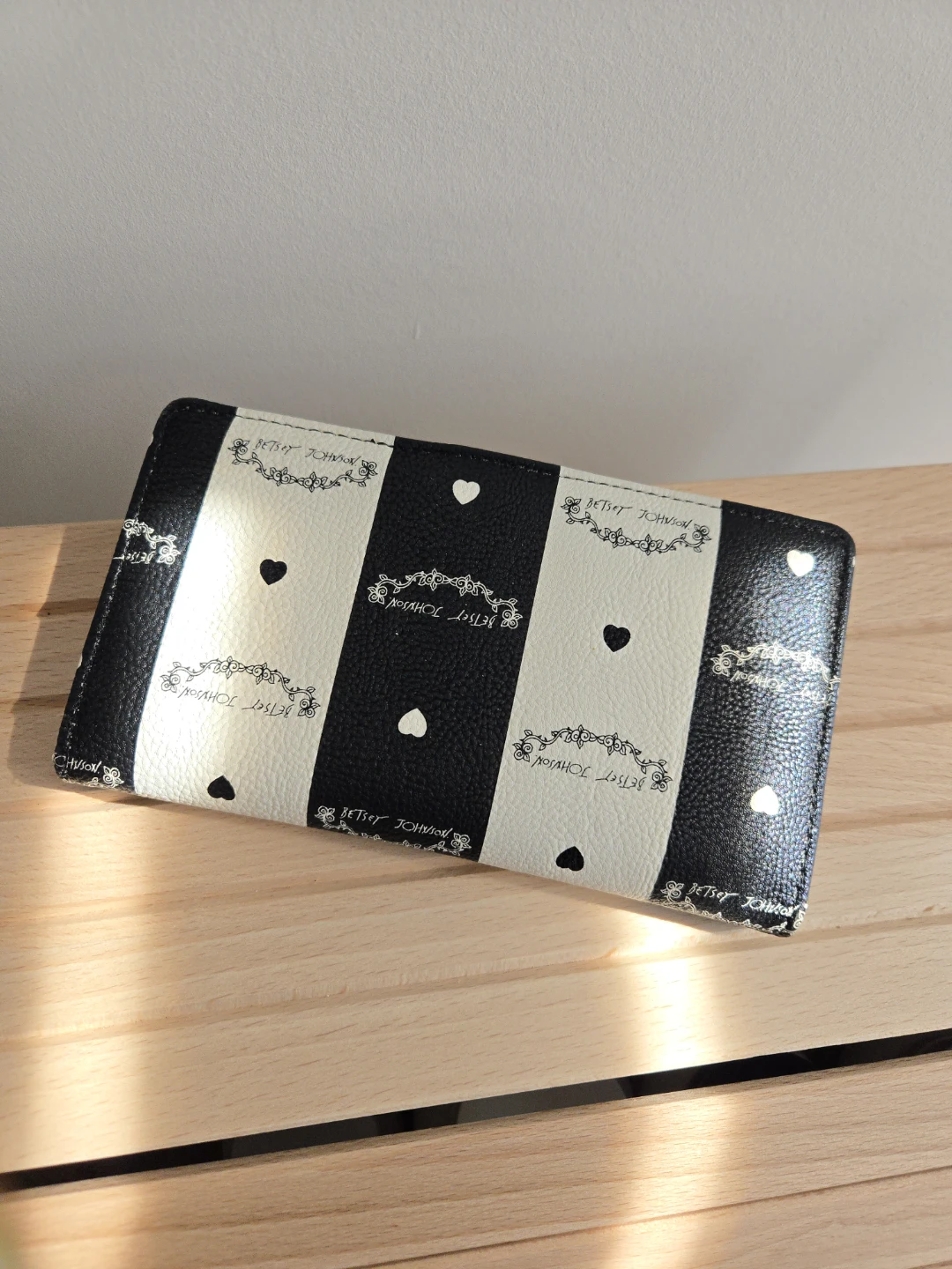 Betsey Johnson Wallet - photo 3