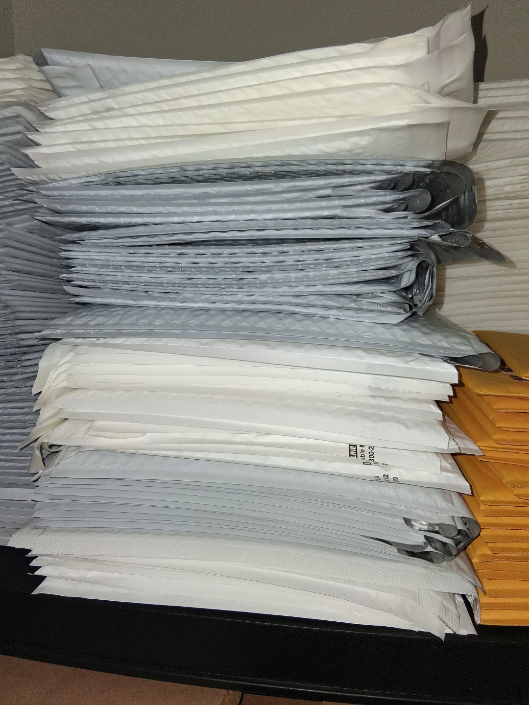 Bulk Lot of Padded Envelopes