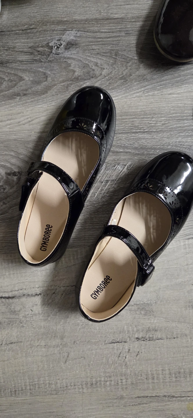 Gymboree Black Patent Mary Jane Shoes; size -2