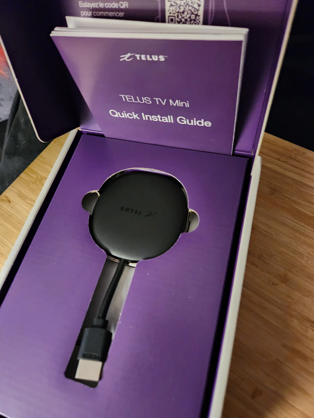 TELUS TV Mini Streaming Box with Remote - photo 3