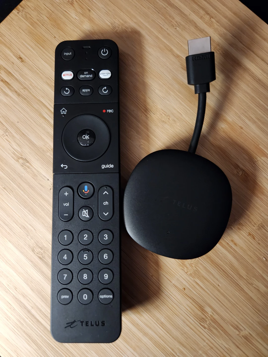 TELUS TV Mini Streaming Box with Remote - photo 4