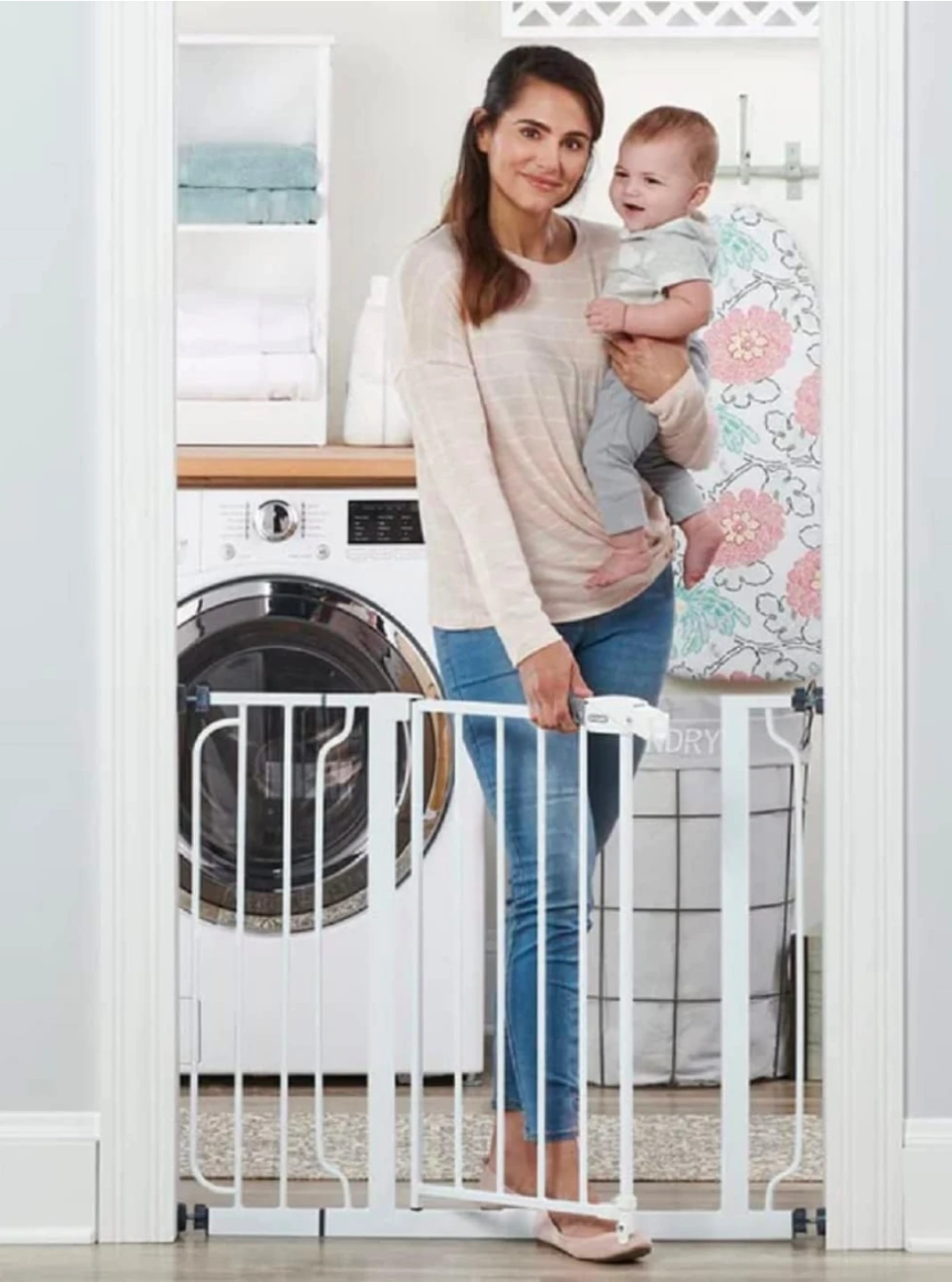 Regalo Easy Step 38.5-Inch (97.75cm) Extra Wide Baby Gate - photo 5