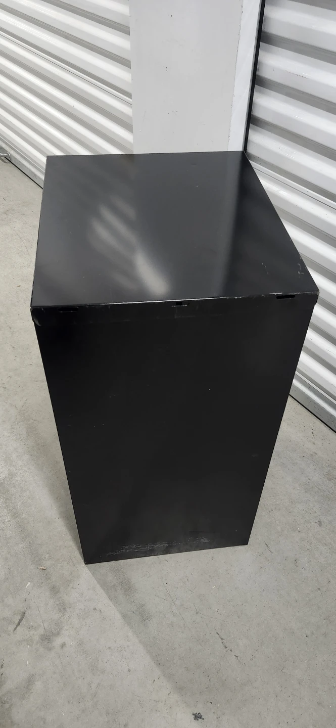 Metal filing cabinet ( no key) - photo 5