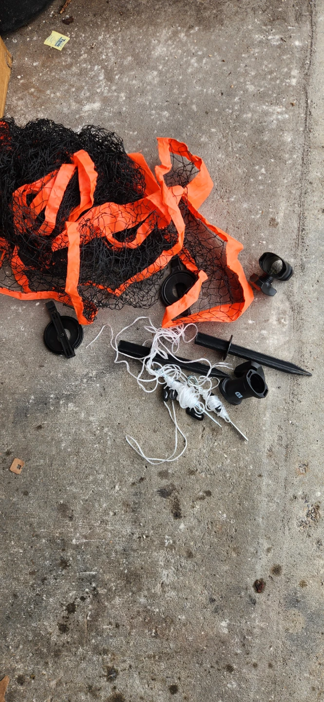VEVOR Portable Badminton Netting Kit - photo 2