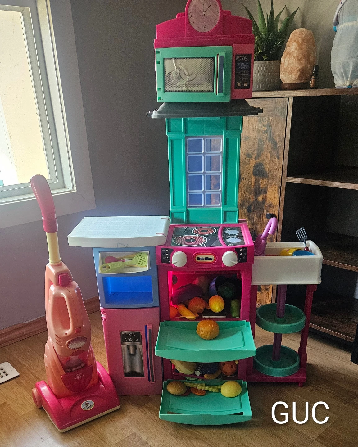Little Tikes Kitchen with Vacuum and Accessories