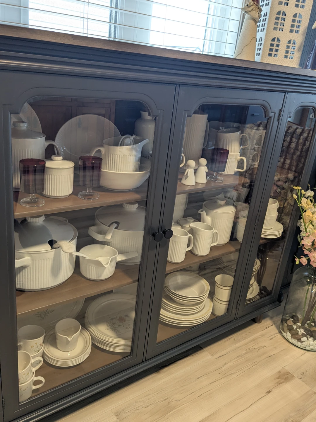 Sideboard China cabinet - photo 5