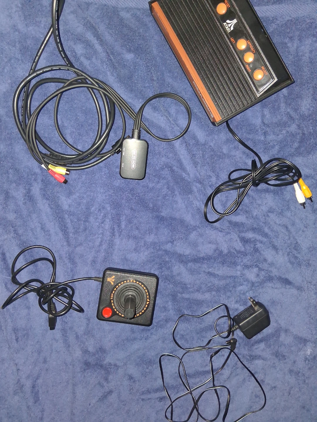 Atari Flashback 2 Game Console and Controller