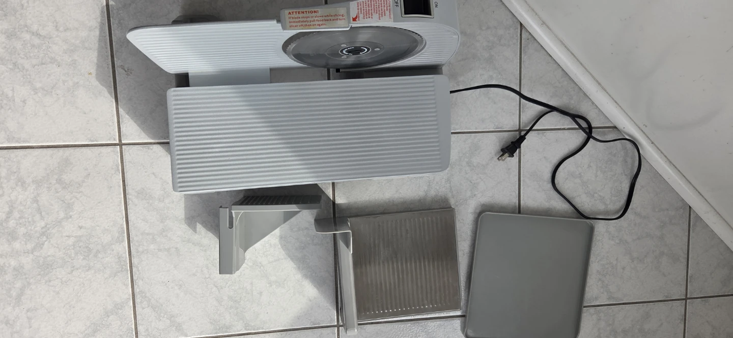 Chef'sChoice 609A Electric Food Slicer - photo 4