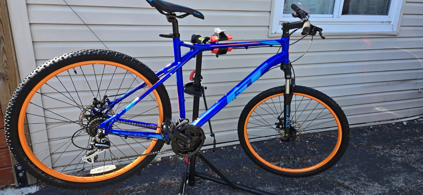 GT 6061 Aluminum Mountain Bike - photo 2