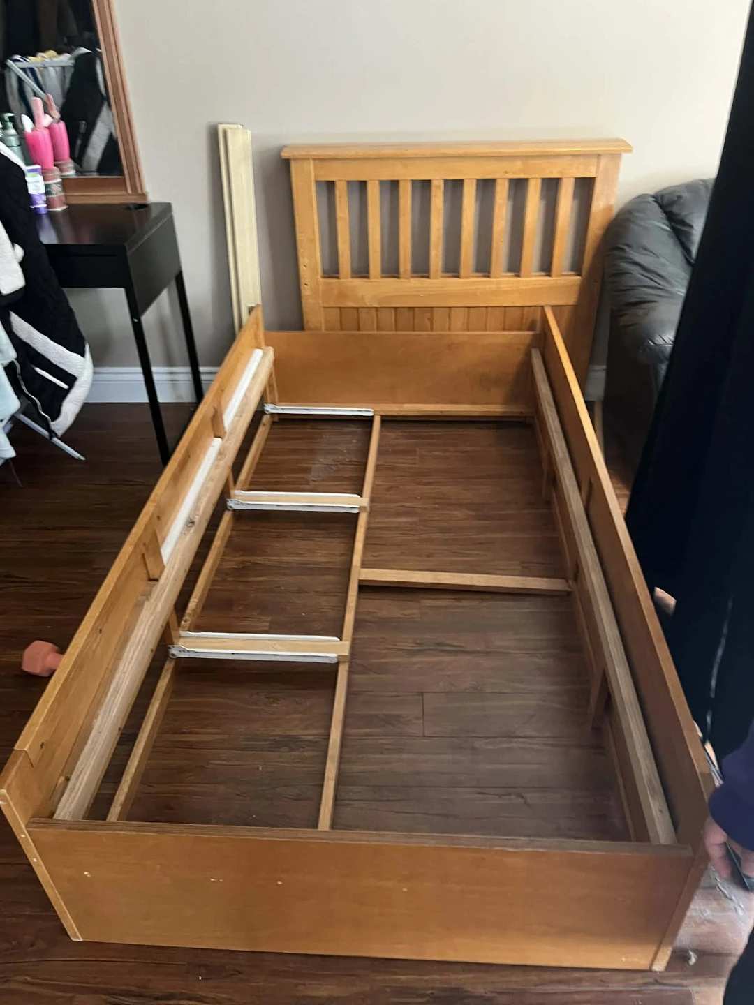 Single Wooden Bed Frame with Drawers - photo 3