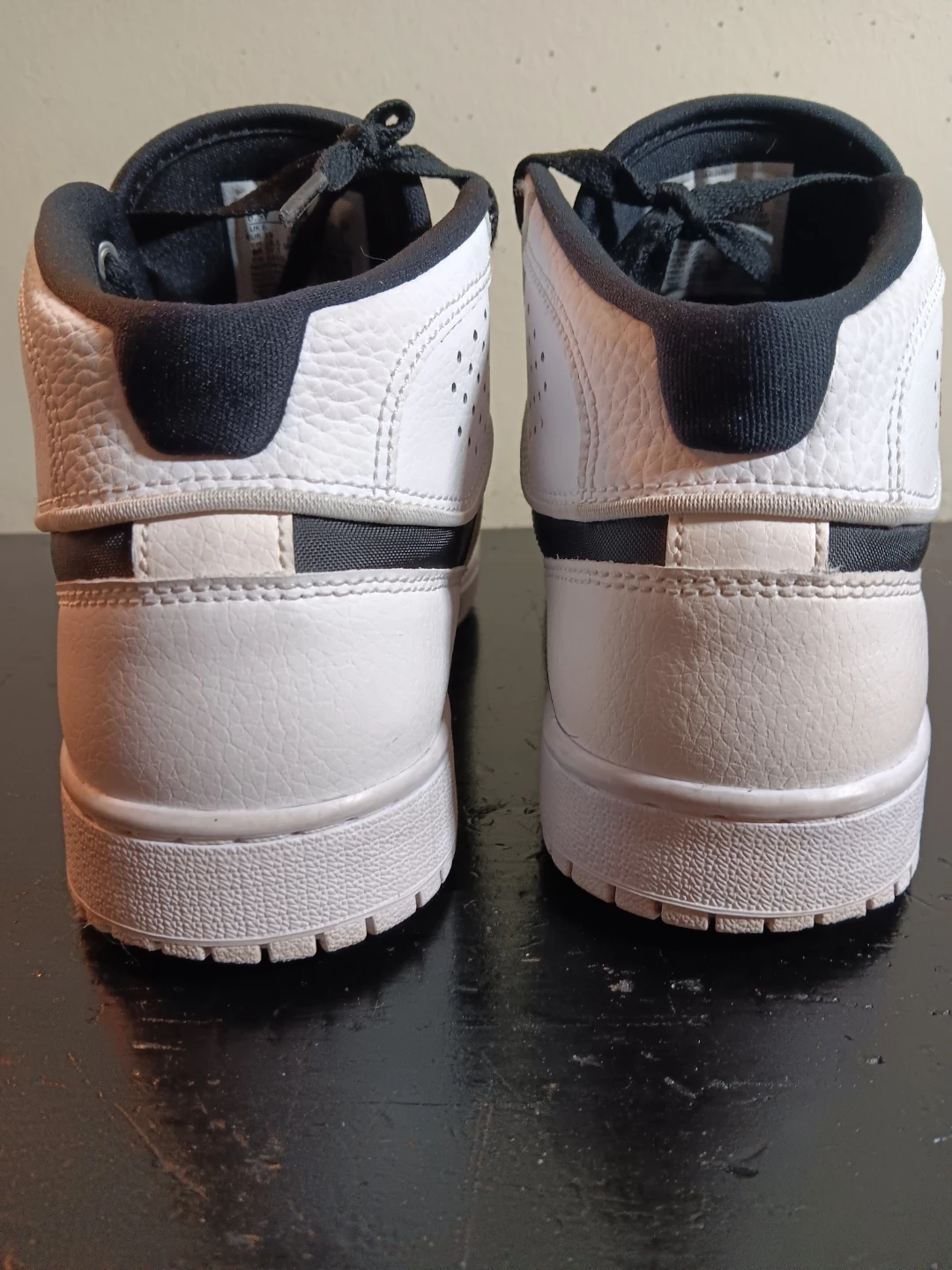Jordan Jumpman Mid Top Sneakers White Black Red - photo 4