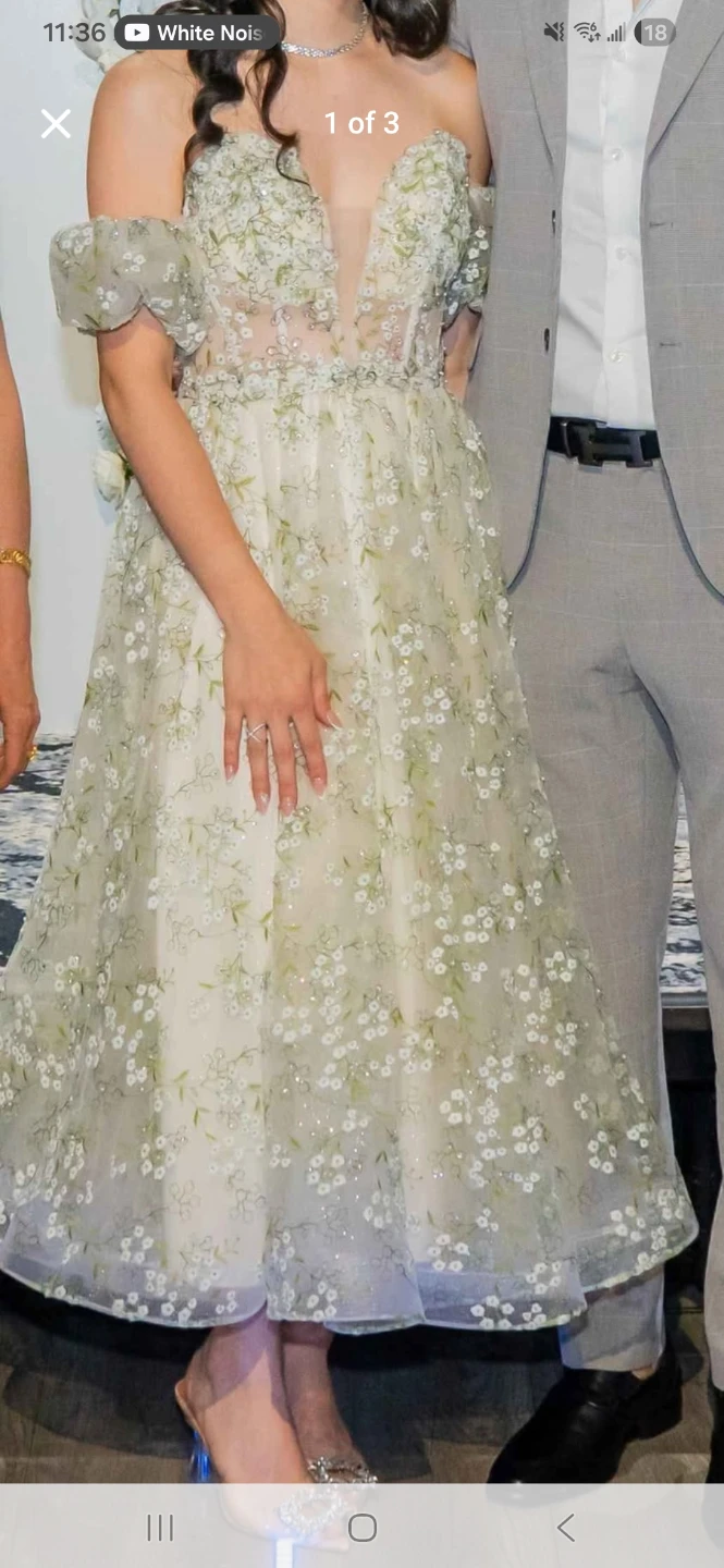 Off-the-shoulder floral evening gown - photo 3
