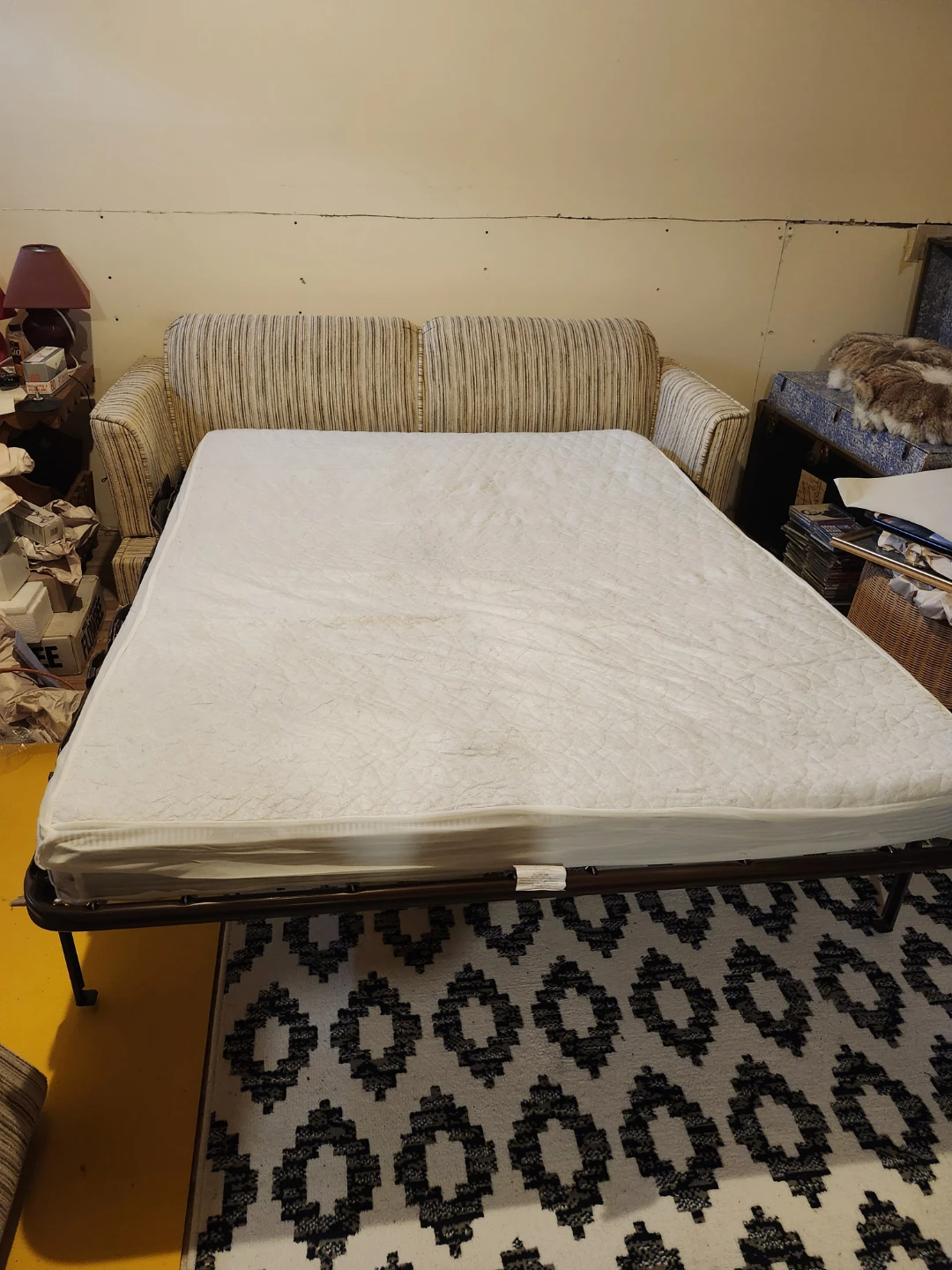 Sofa Bed with Stripes - photo 2