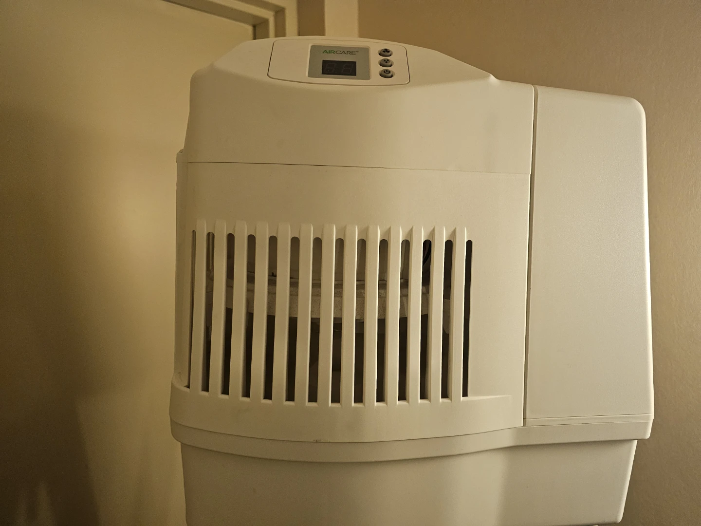 AirCare Evaporative Humidifier - photo 2