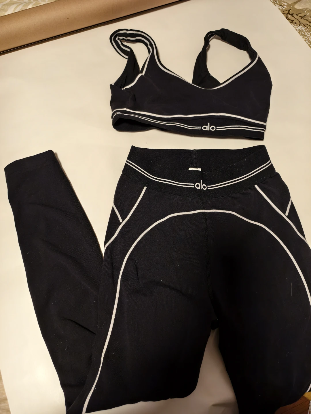 ALO Yoga Set