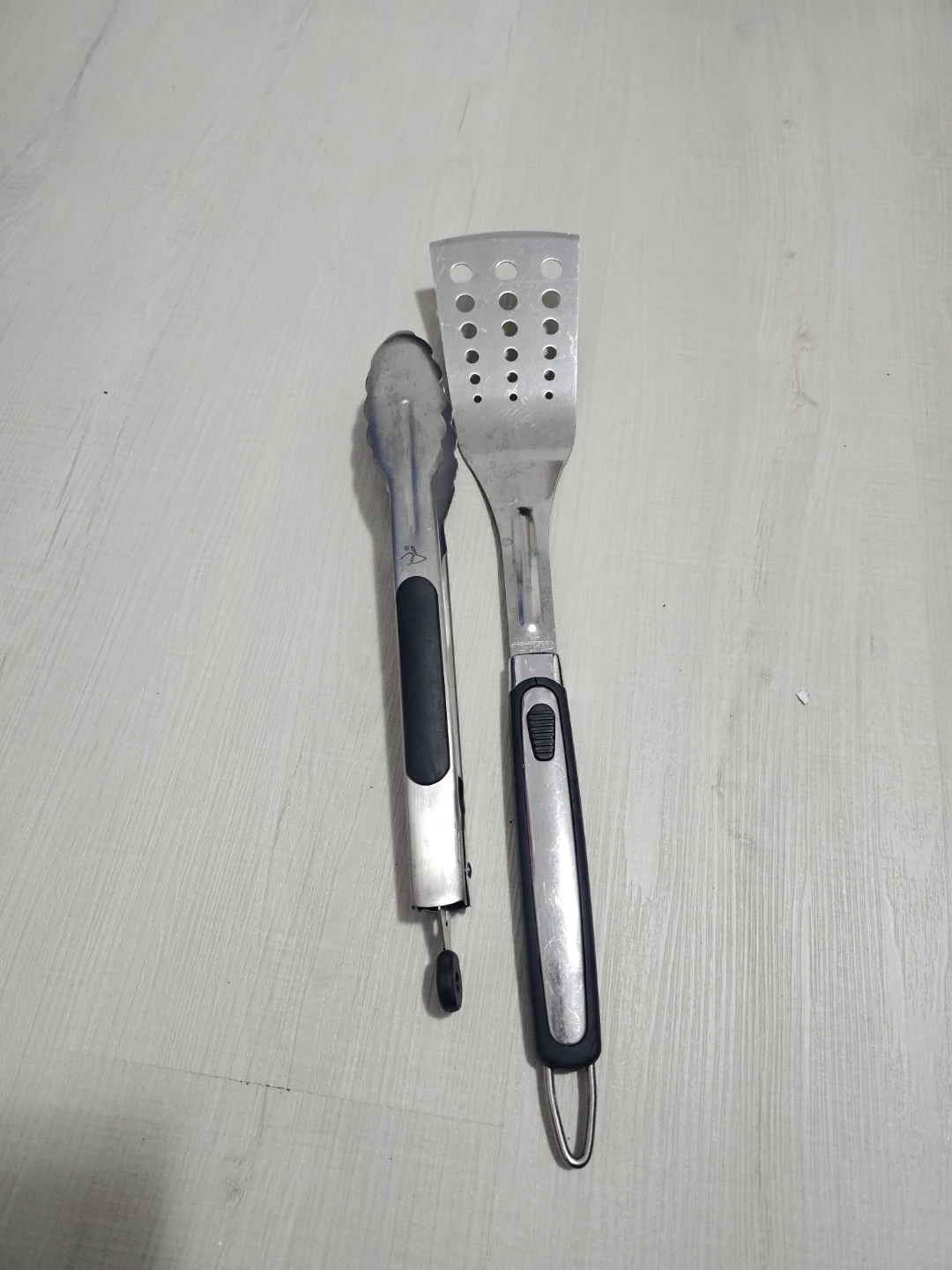 BBQ Tongs and Spatula Set