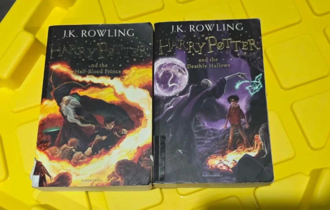 Harry Potter and the Half-Blood Prince & Deathly Hallows Books