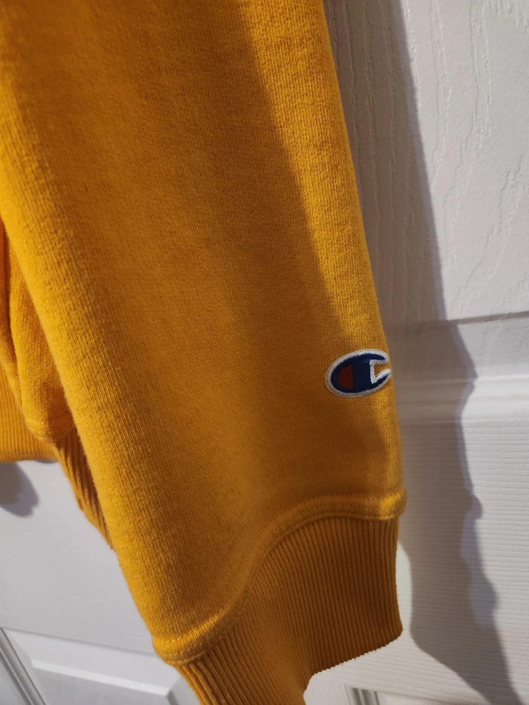Men's gold yellow champion sweatshirt - photo 2