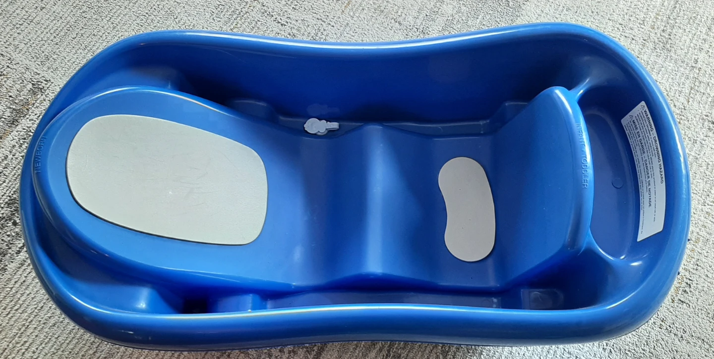 First Years Newborn to Toddler Bath Tub - photo 2