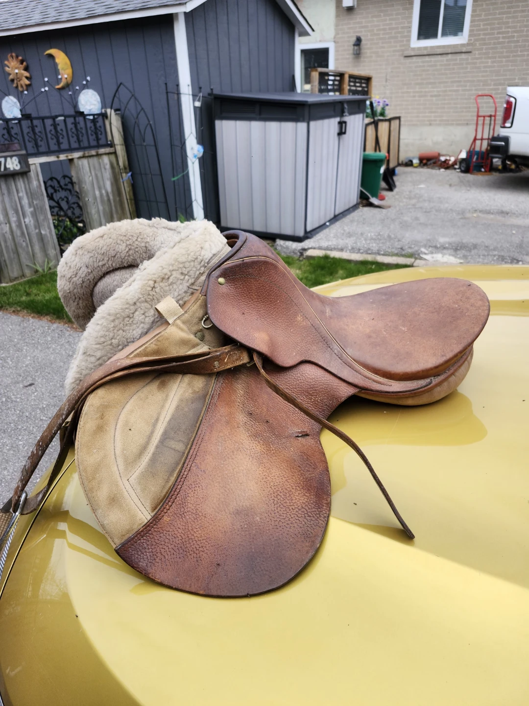 Used English Leather Horse Saddle